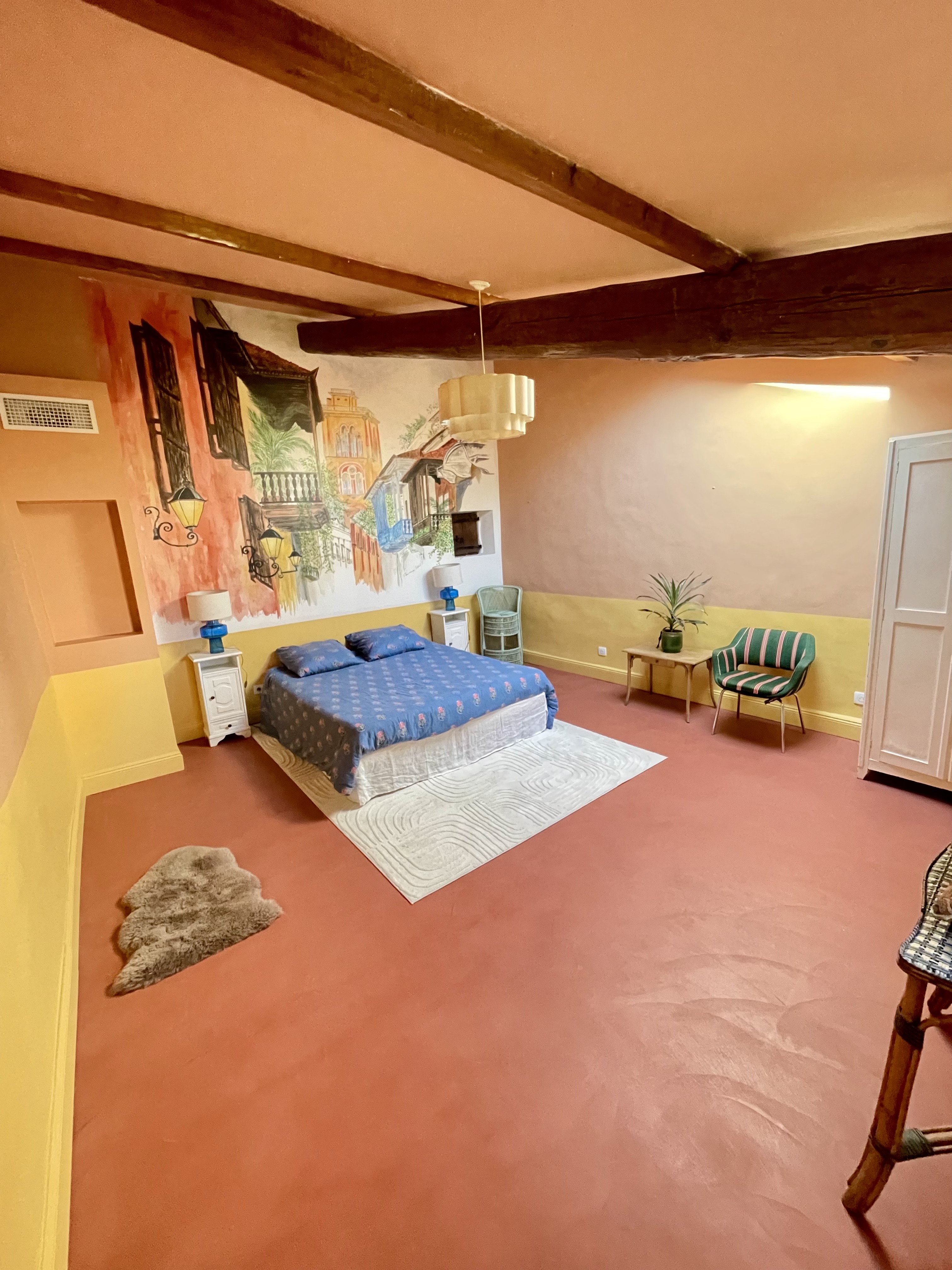 Chambre double avec fresque méditerranéenne